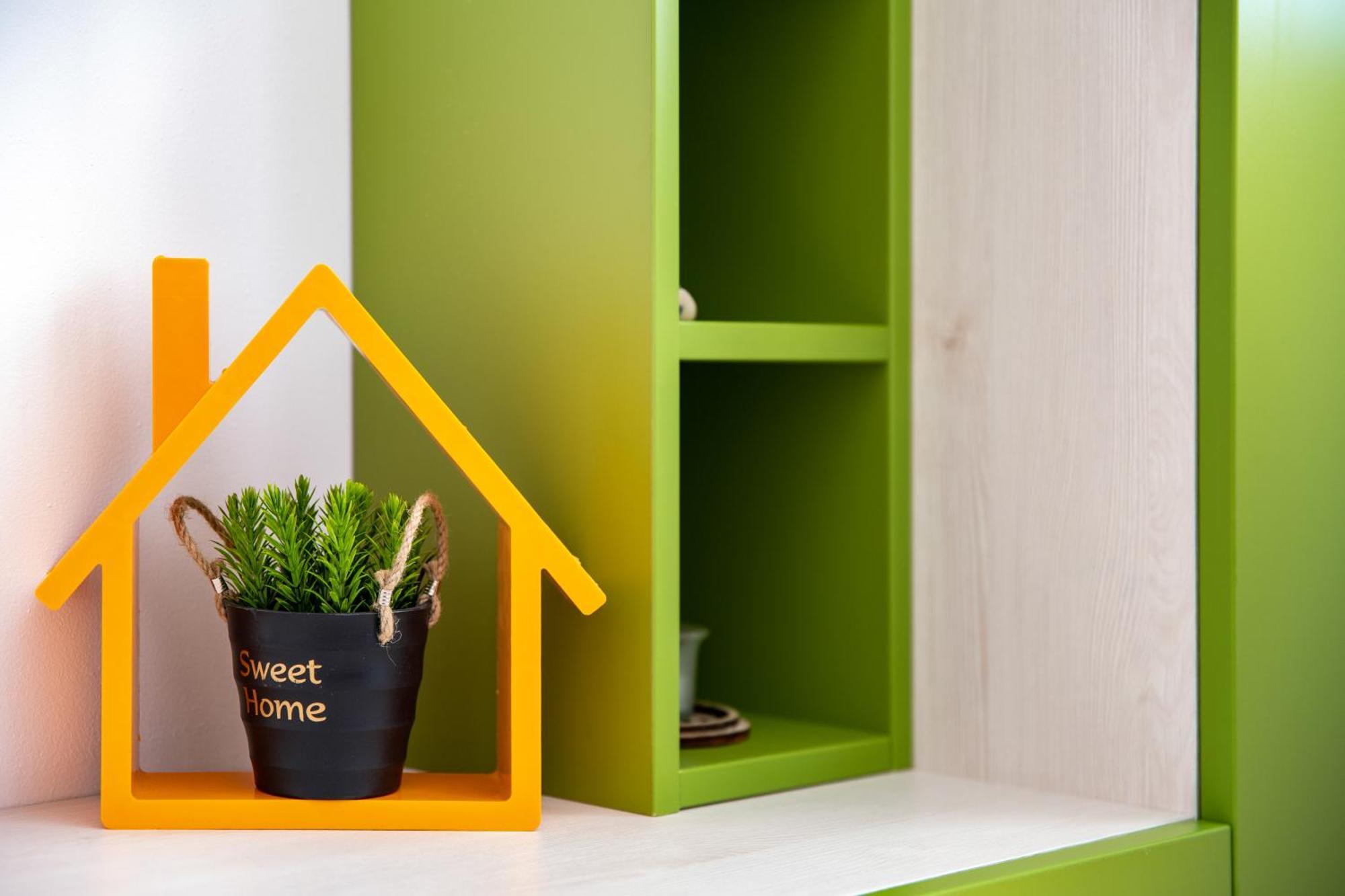 Springhome - Cozy Apartment With Balcony & Parking Braşov Exterior foto